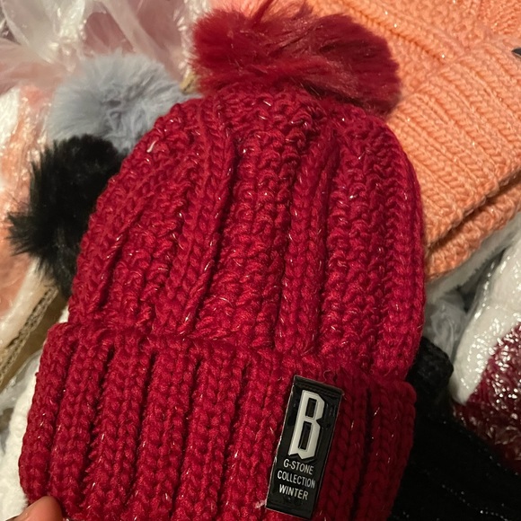 winter womens hats and scarves - Picture 6 of 6